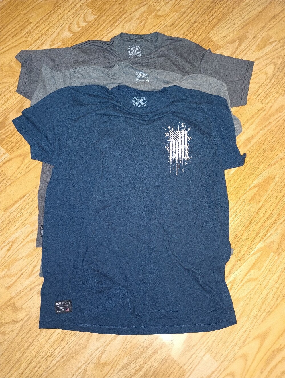 Howitzer Patriot T-shirt Bundle (3) Men's XL - Picture 3 of 5